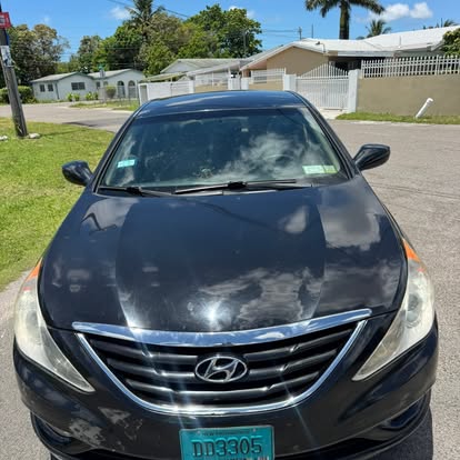 2011 HYUNDAI SONATA
