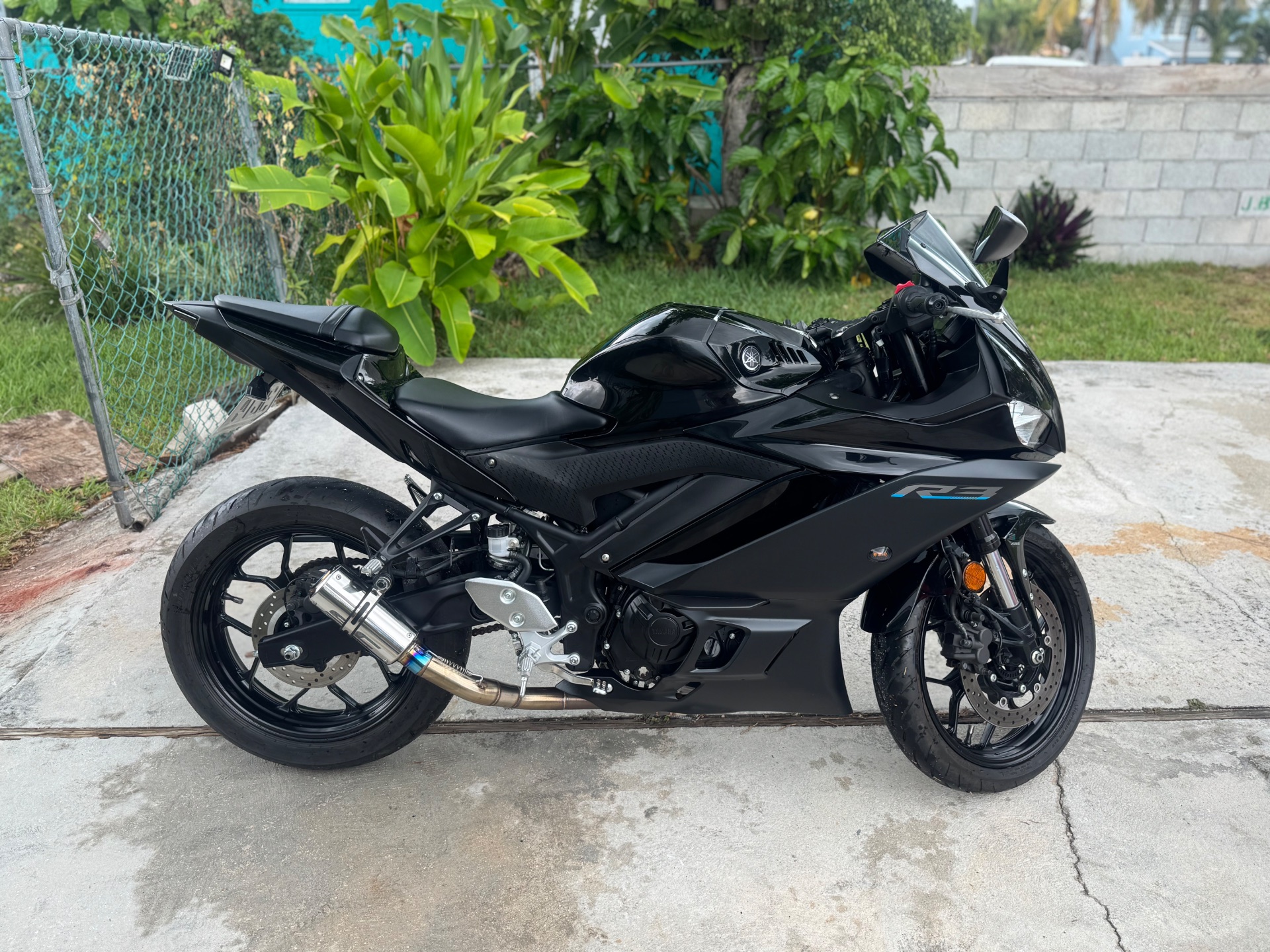 2024 YAMAHA R3