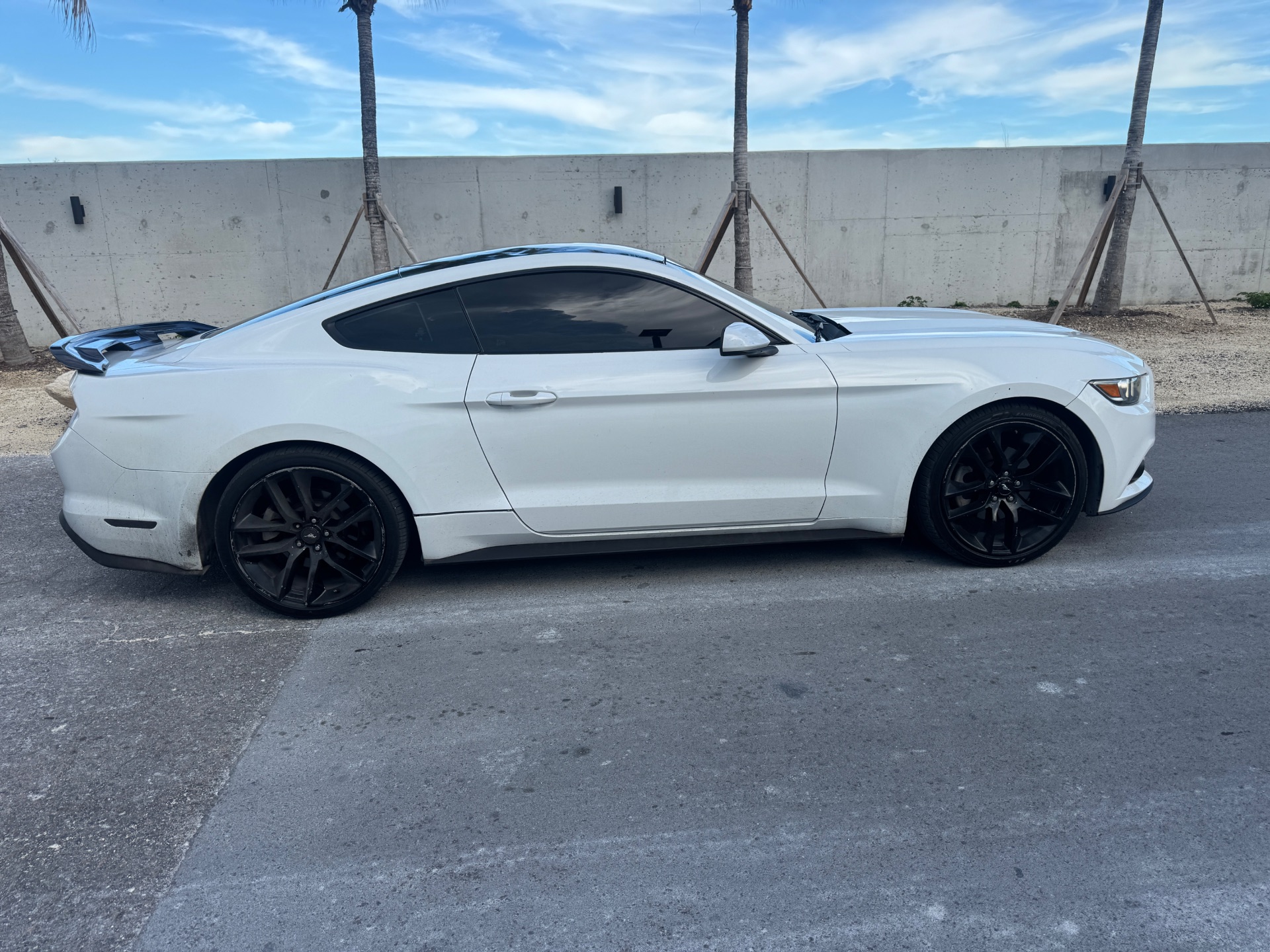 2016 FORD MUSTANG V6 — photo 3