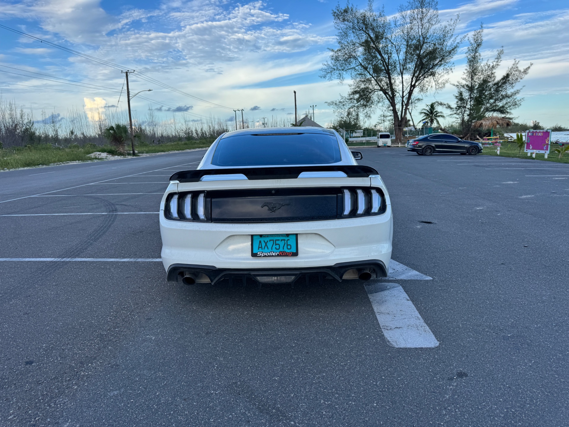 2016 FORD MUSTANG — photo 4