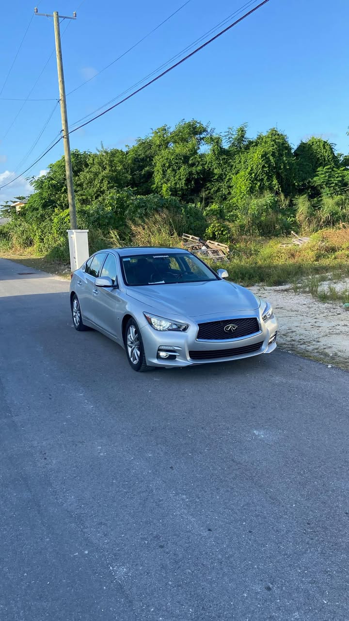 2016 INFINITY Q50 — photo 6
