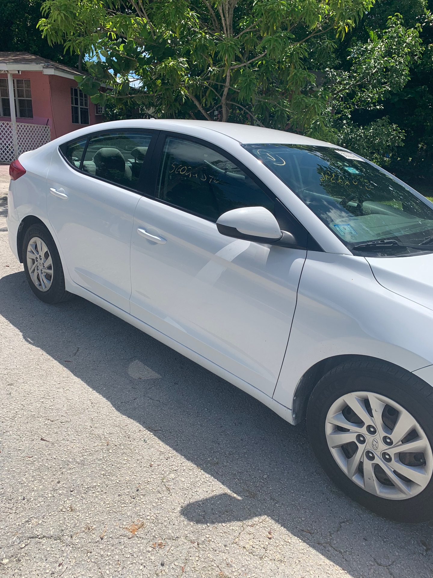 2017 HYUNDAI ELANTRA SE — photo 6