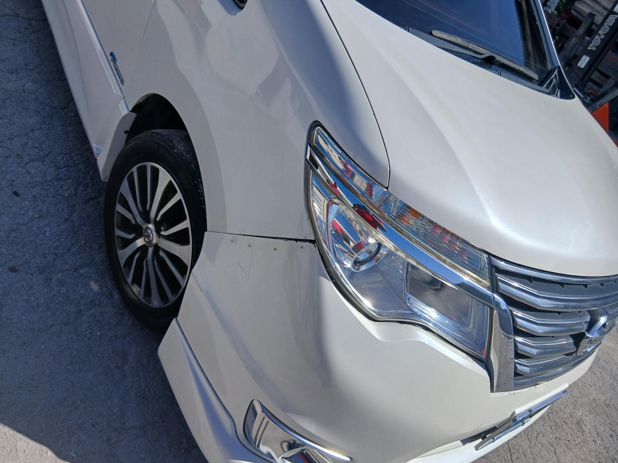 2015 NISSAN SERENA — photo 6