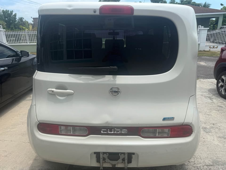2011 NISSAN CUBE — photo 9