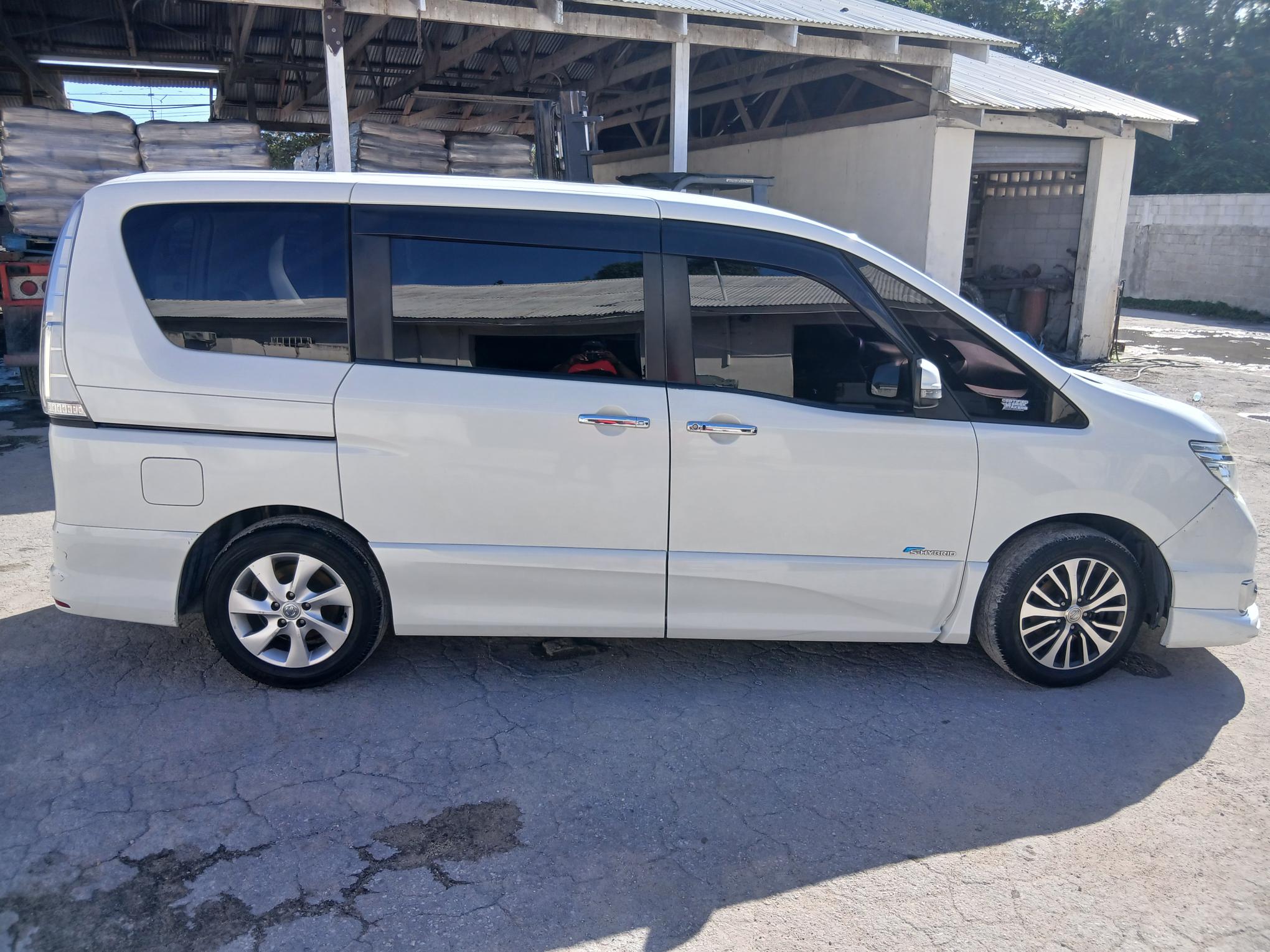 2015 NISSAN SERENA — photo 10